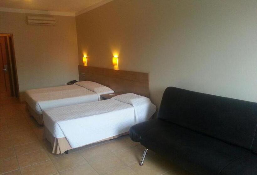 חדר משפחתי צדדי נוף לים, De Rose Praia