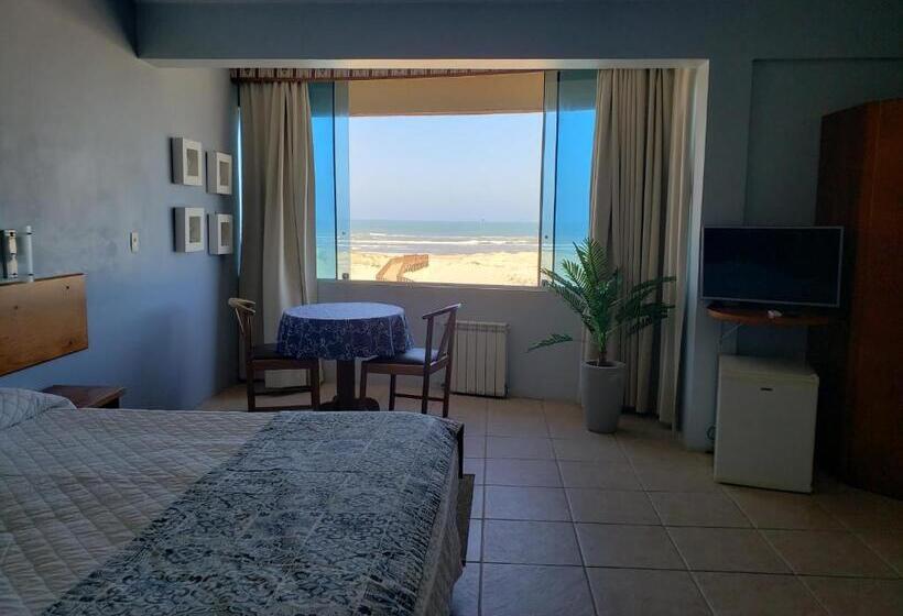 סוויטה אקזקיוטיב, De Rose Praia