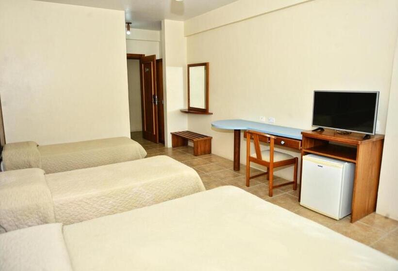 חדר דלוקס לארבעה, De Rose Praia