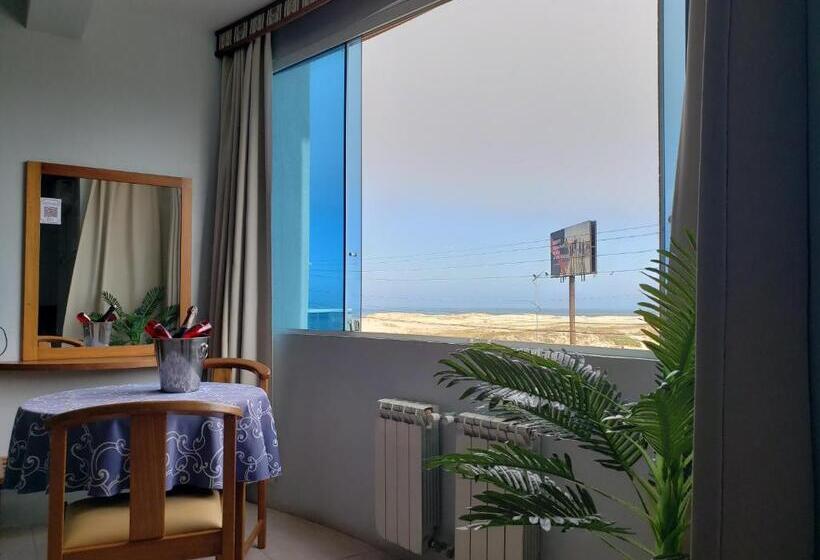 סוויטה עם ג'קוזי, De Rose Praia