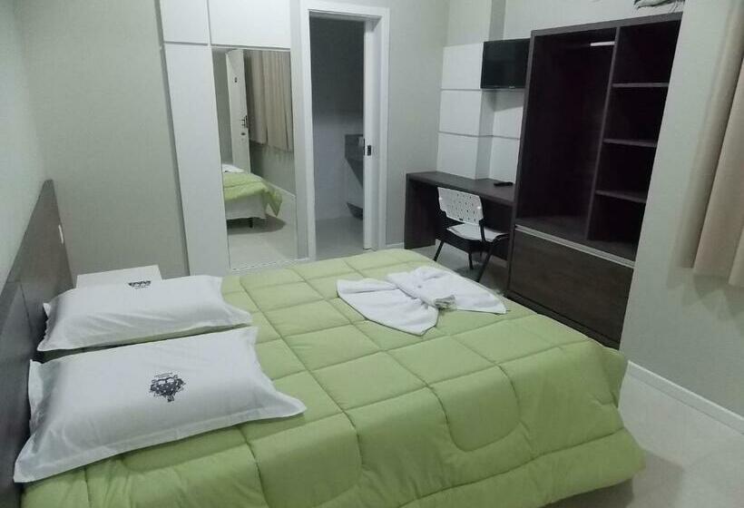 スーペリアールーム, Locatelli