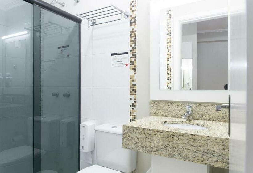 スーペリアファミリールーム, Locatelli