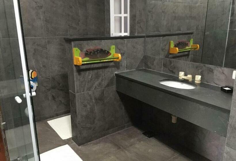 חדר סטנדרט לשלושה, Pousada Casa Atlântica