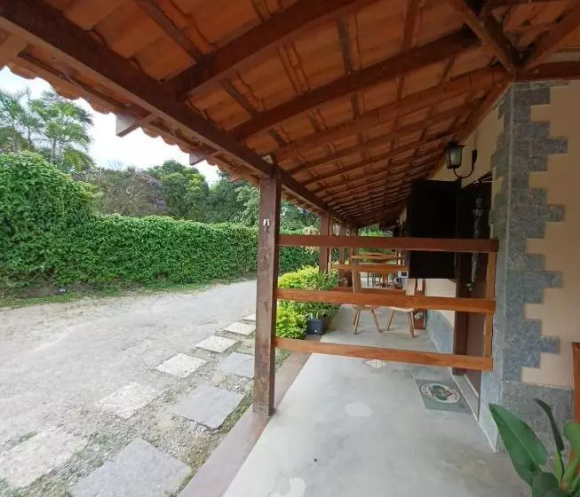 スタンダード4人部屋, Pousada Casa Do Bosque