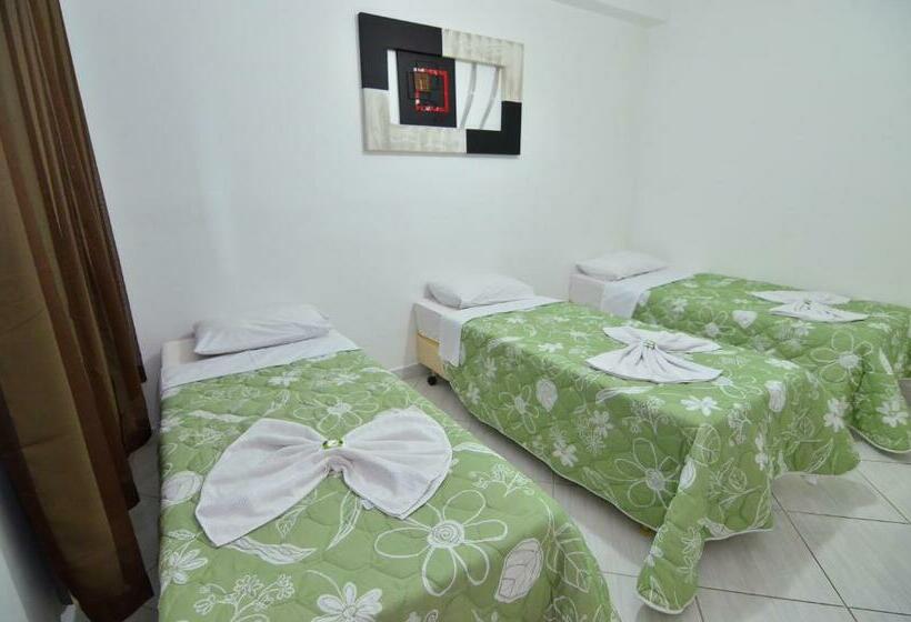 标准三人间, Capital Da Fe