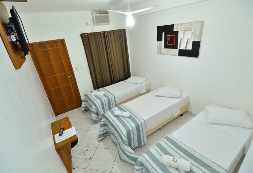 标准三人间, Capital Da Fe