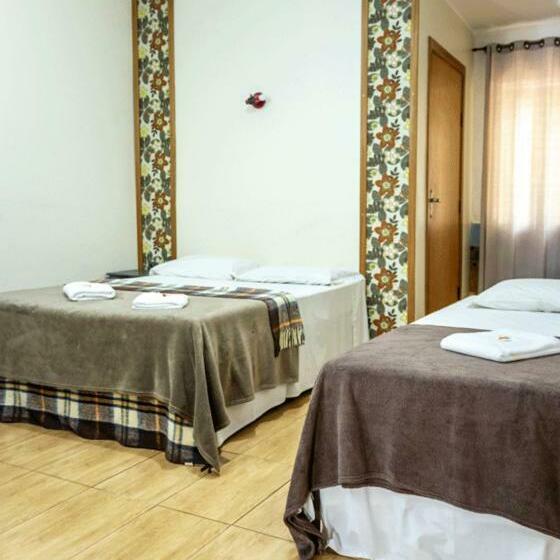 スタンダードトリプルルーム, Pousada Icaraí