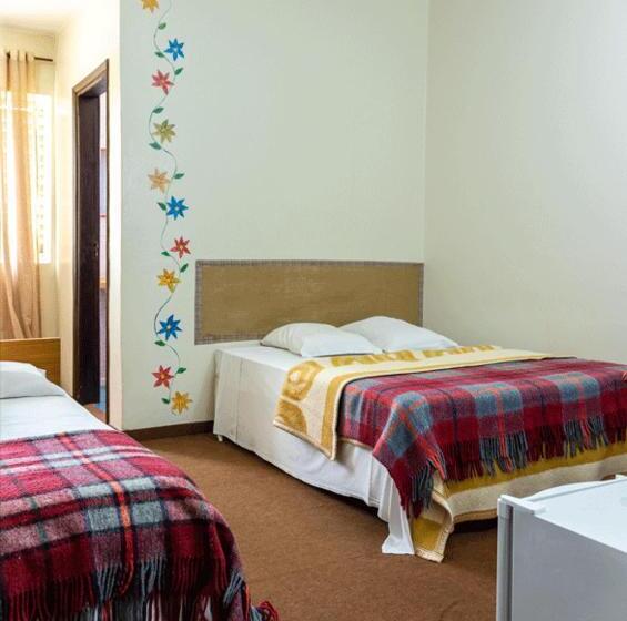 スタンダードトリプルルーム, Pousada Icaraí