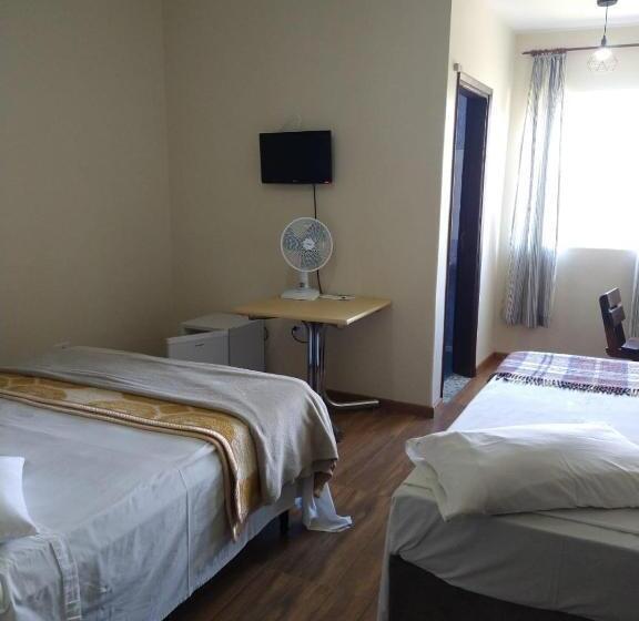 スタンダードトリプルルーム, Pousada Icaraí