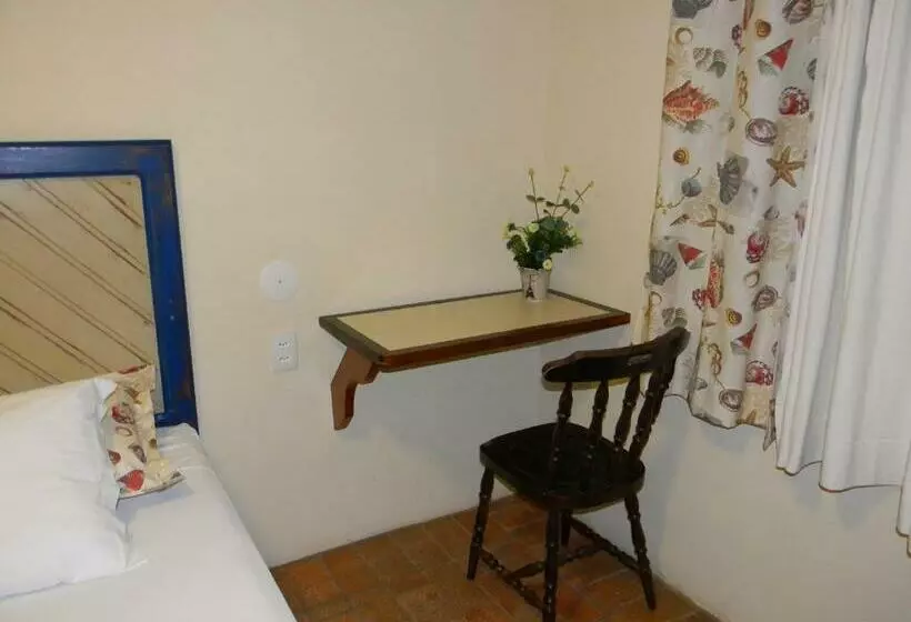 Standard Kolmen Hengen Huone, Pousada Recanto Da Prainha