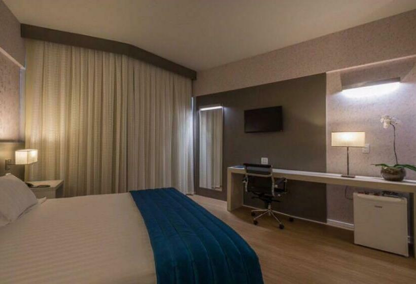 חדר סופריור, Suntory