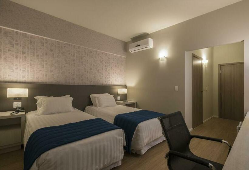 חדר סופריור, Suntory