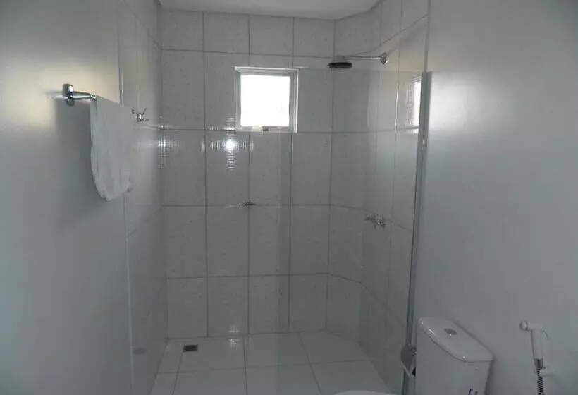 اتاق استاندارد سه نفره, Talismã