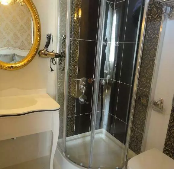 اتاق لوکس, Ada Palas Buyukada