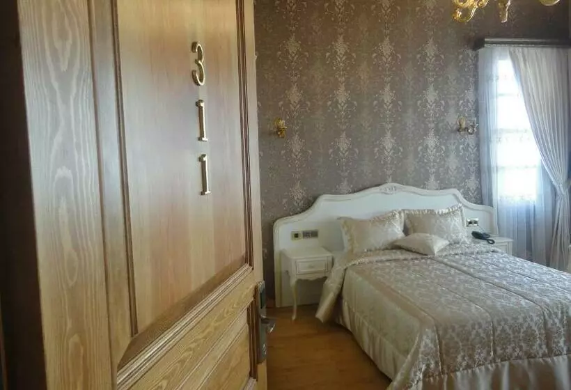 اتاق لوکس, Ada Palas Buyukada