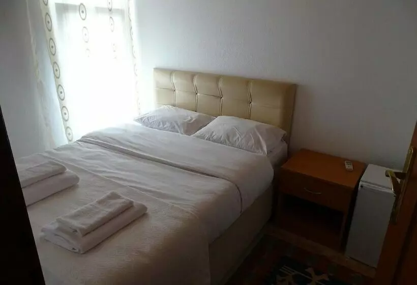 اتاق اکونومی, Casa De Vagos Bozcaada