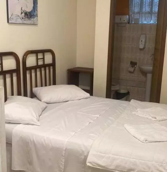 スタンダードトリプルルーム, Brumas Ouro Preto Hostel E Pousada