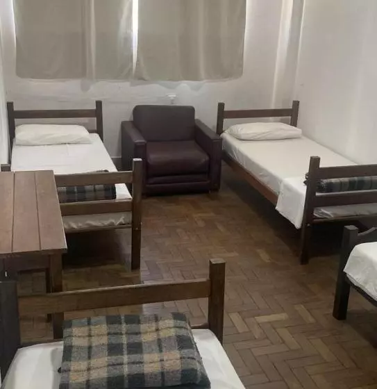 スタンダード４人部屋, Brumas Ouro Preto Hostel E Pousada