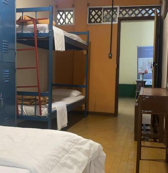 Четырехместный Номер Классик, Brumas Ouro Preto Hostel E Pousada