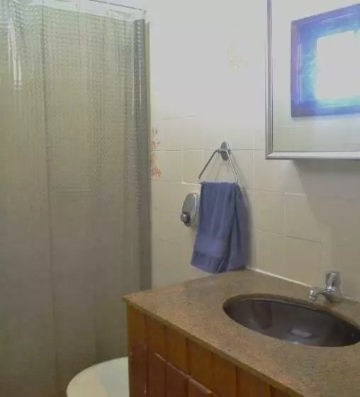 سوییت, Cabo Frio Fun Hostel