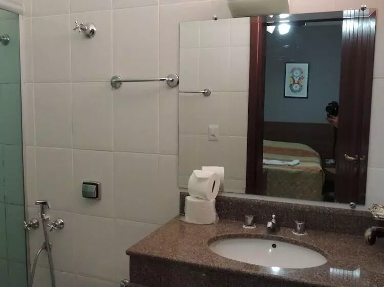 اتاق استاندارد سه نفره, Cep Lago Hotel Ecológico