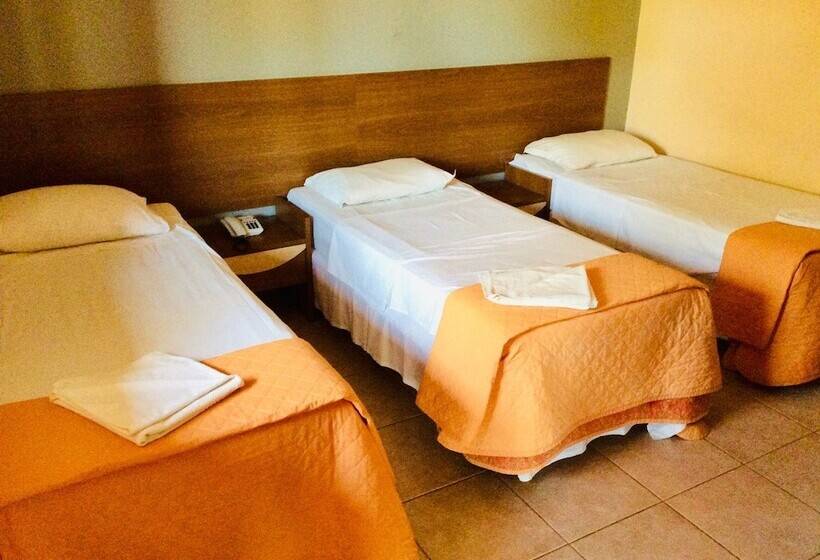 标准三人间, Cep Lago Hotel Ecológico