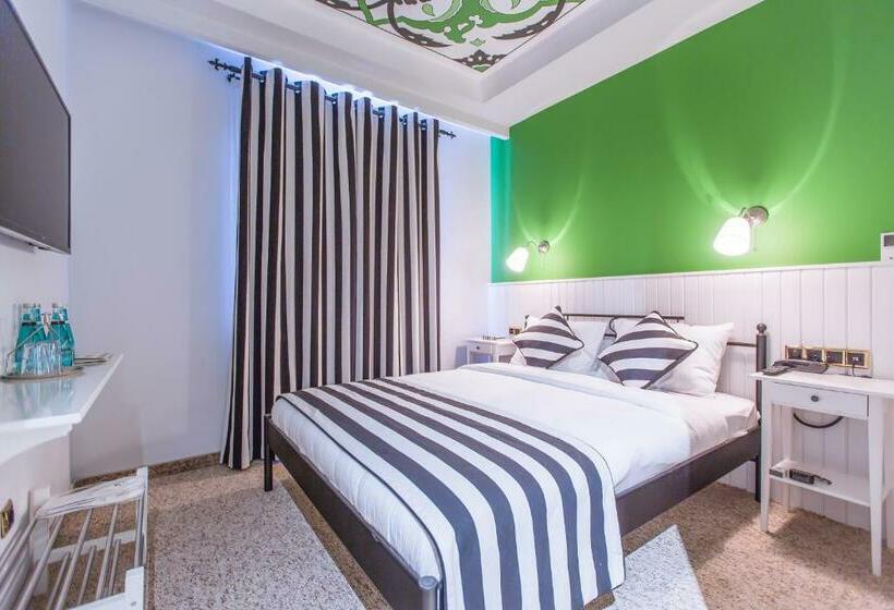 스탠다드 룸, Araf