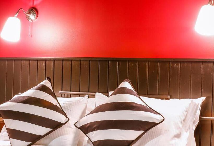 주니어 스위트, Araf