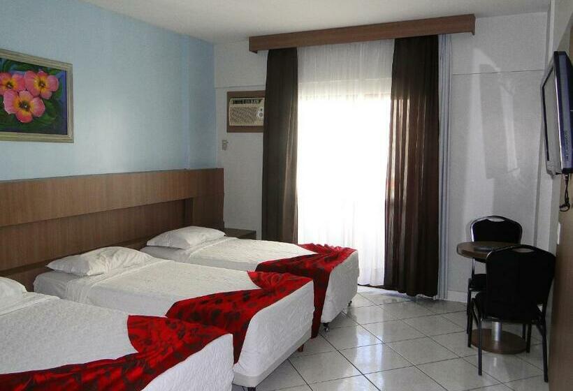 اتاق لوکس چهار تخته, Das Americas