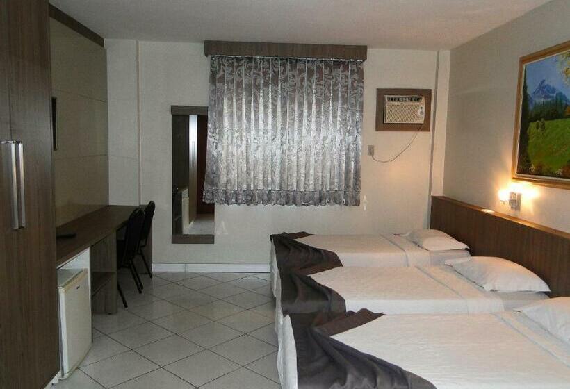 اتاق لوکس چهار تخته, Das Americas