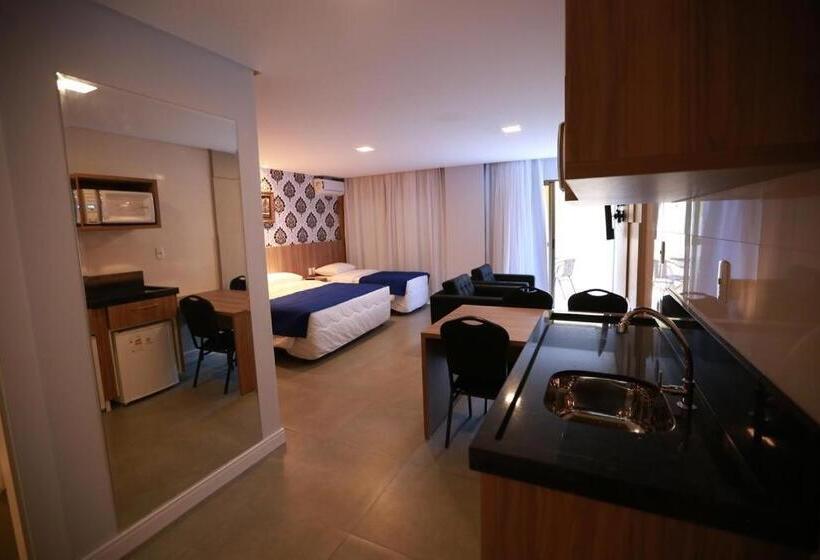 سوییت لوکس, Das Americas