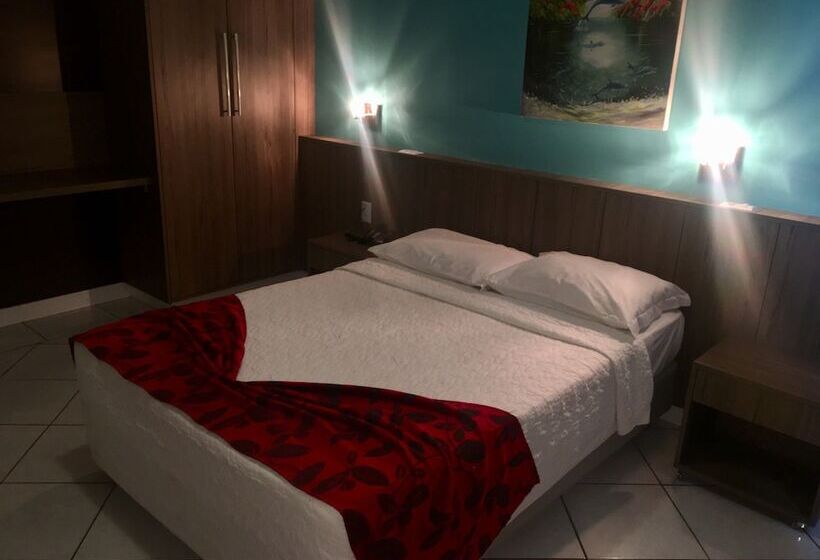 اتاق لوکس, Das Americas