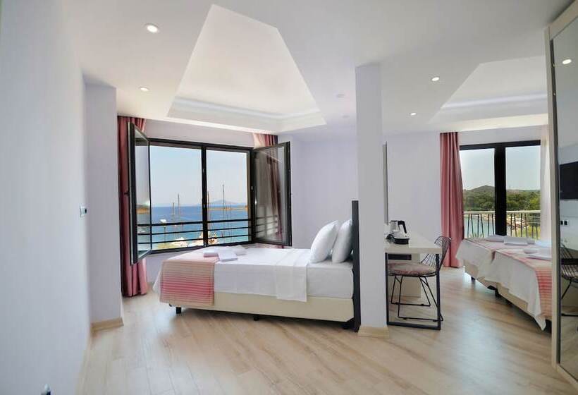 Triple Room Sea View, Datca Sapphire
