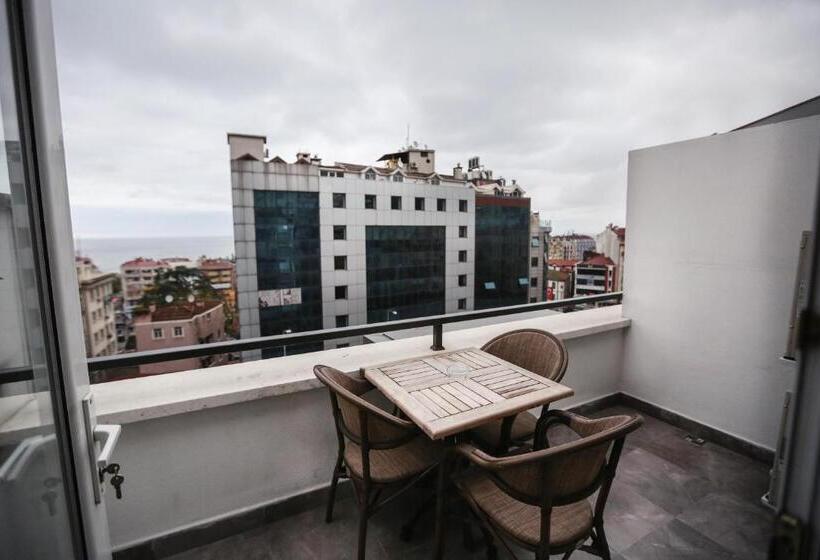 Triple Room Sea View, Doa Suite