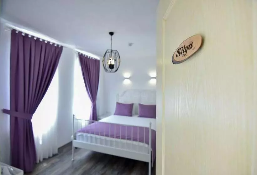 اتاق اکونومی, Faro Alacati