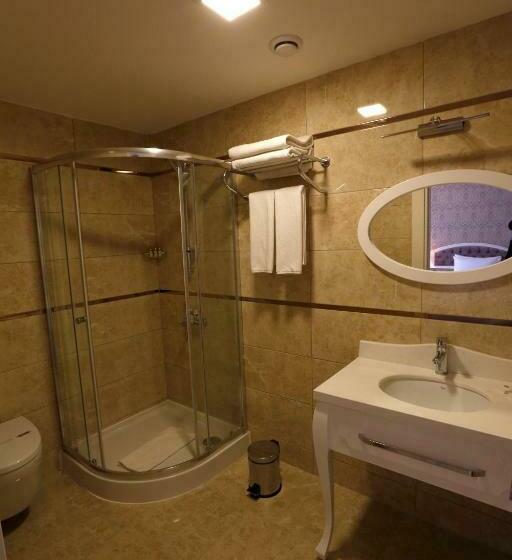 غرفة قياسية فردية مطلة علي البحر, Hanzade Park