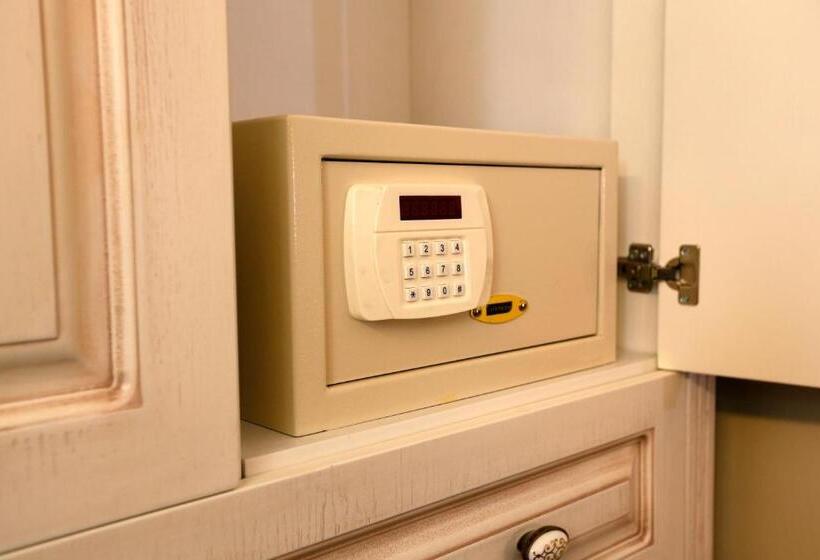 חדר דלוקס נוף לים, Hanzade Park