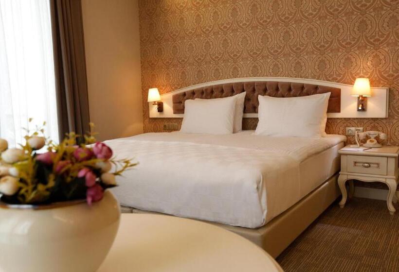 غرفة ديلوكس مطلّة علي البحر, Hanzade Park