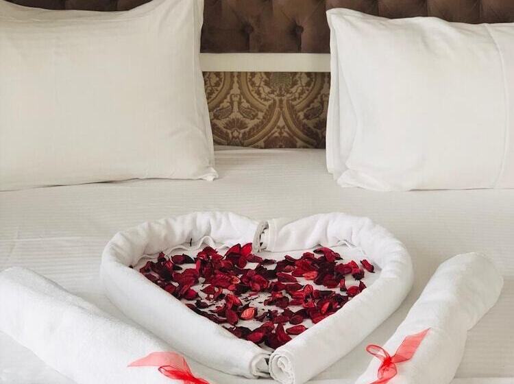 جناح عائلي, Hanzade Park