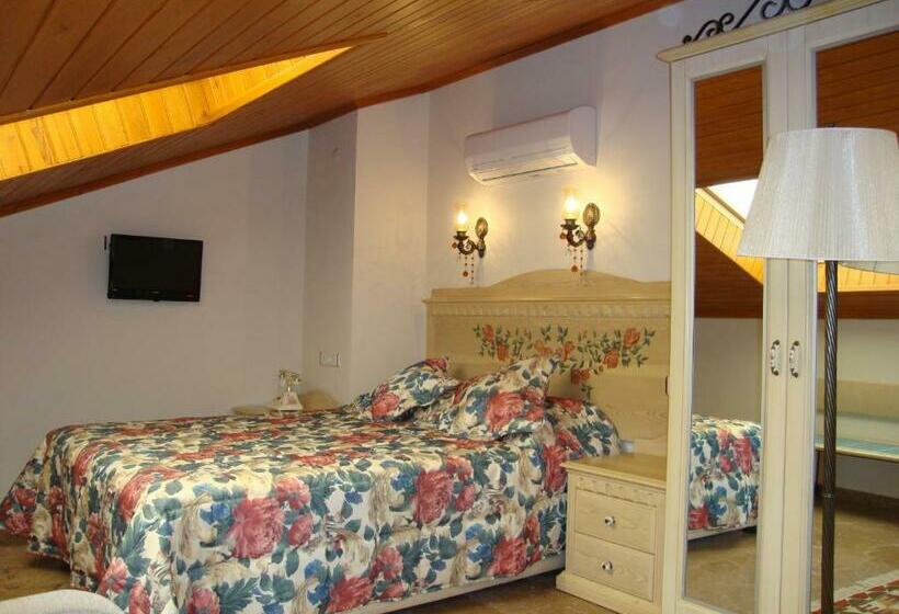 غرفة قياسية, Konak Tuncel Efe