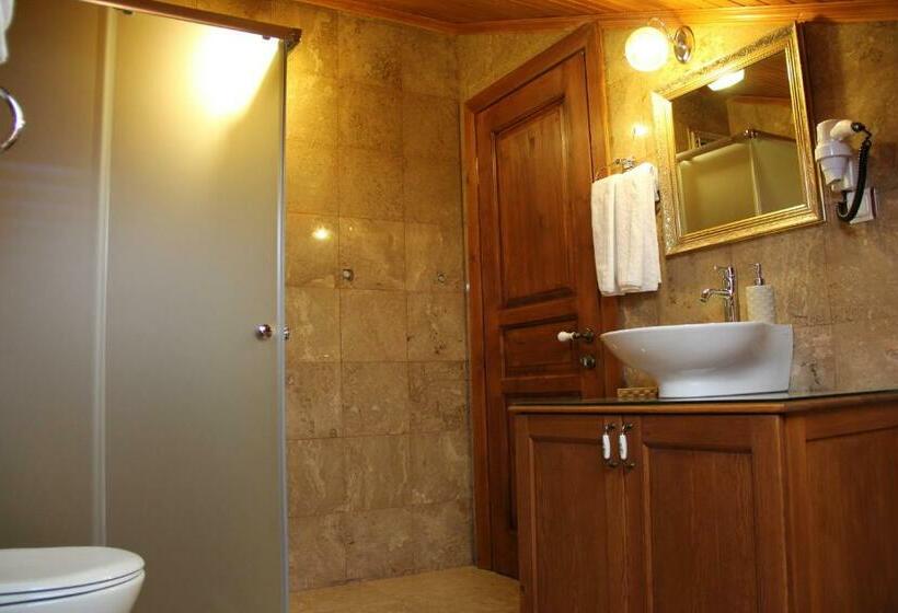 غرفة قياسية, Konak Tuncel Efe