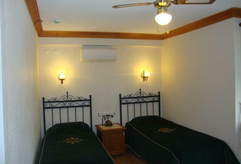 غرفة ديلوكس مطلة على المدينة, Konak Tuncel Efe