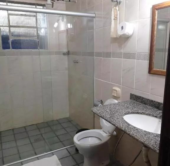 Standard Kolmen Hengen Huone, Montanhas De Minas