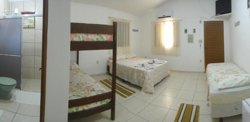 חדר דלוקס לארבעה, Pousada Jubaia