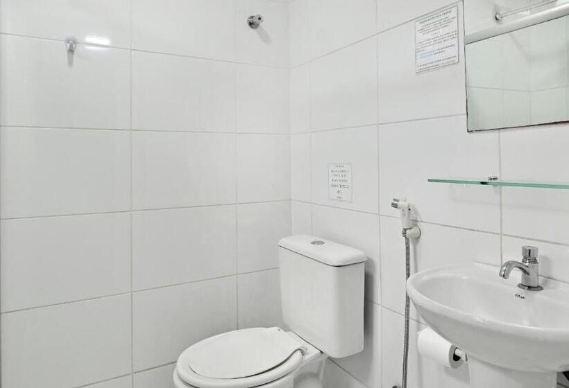 스탠다드 룸 공동 욕실, Senador