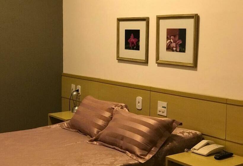 غرفة قياسية, Verdes Mares