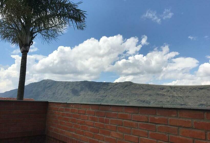 غرفة قياسية, Verdes Mares