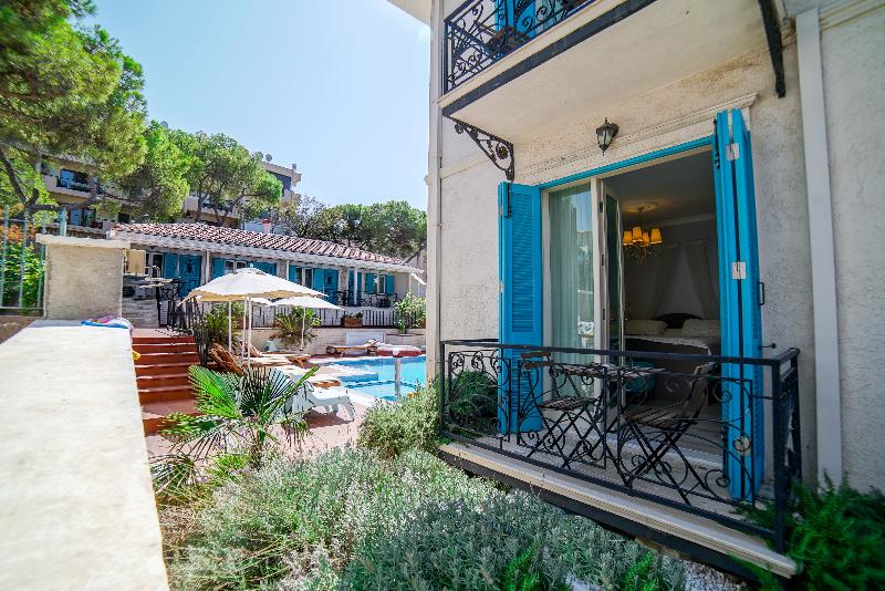 Номер Стандарт, Karamela Otel