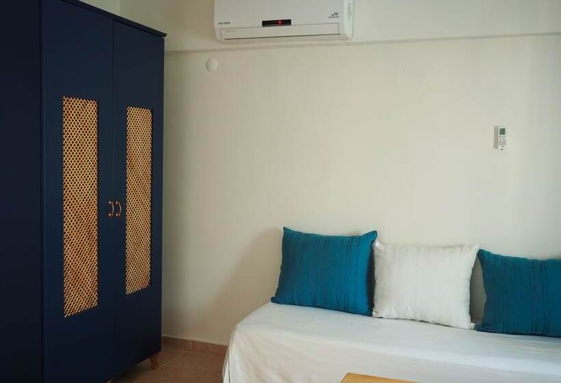 اتاق استاندارد سه نفره, Oya Butik Otel