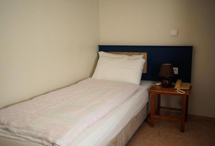 اتاق استاندارد یک نفره, Oya Butik Otel